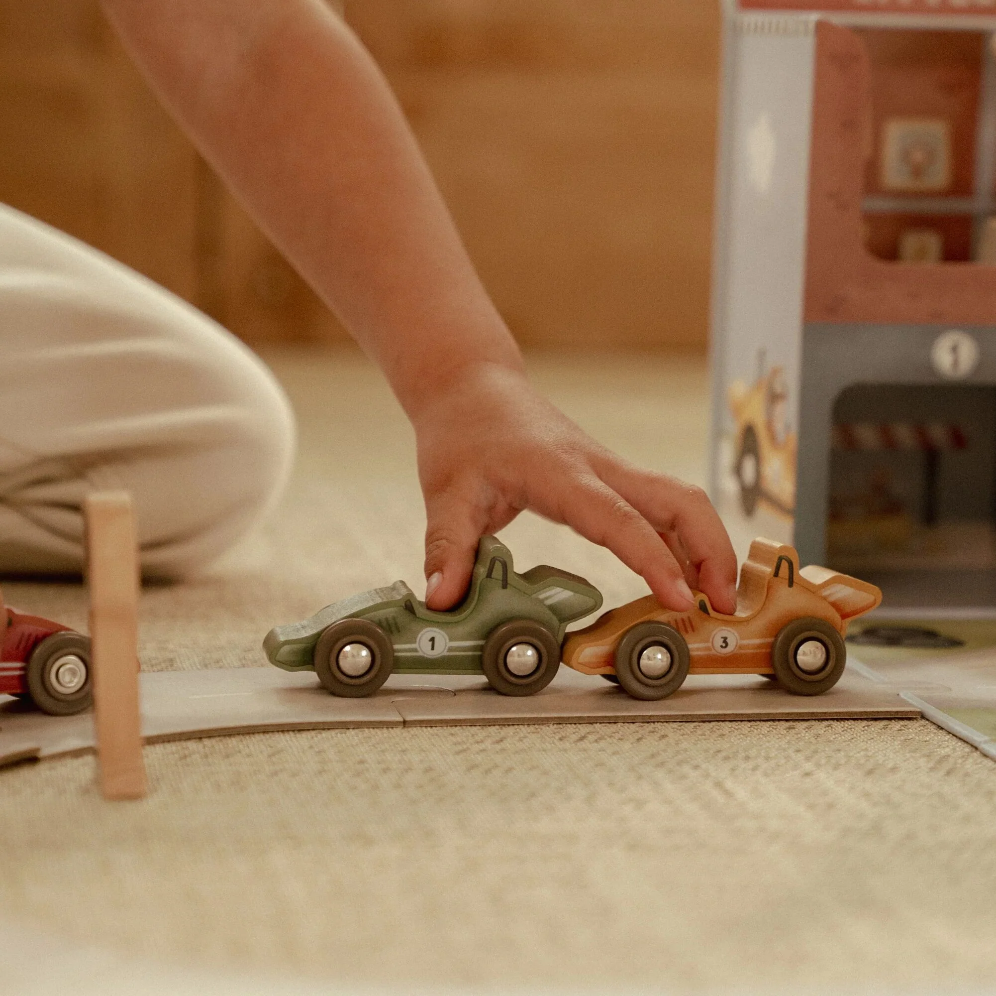 Portable Race Track Set - Image 8