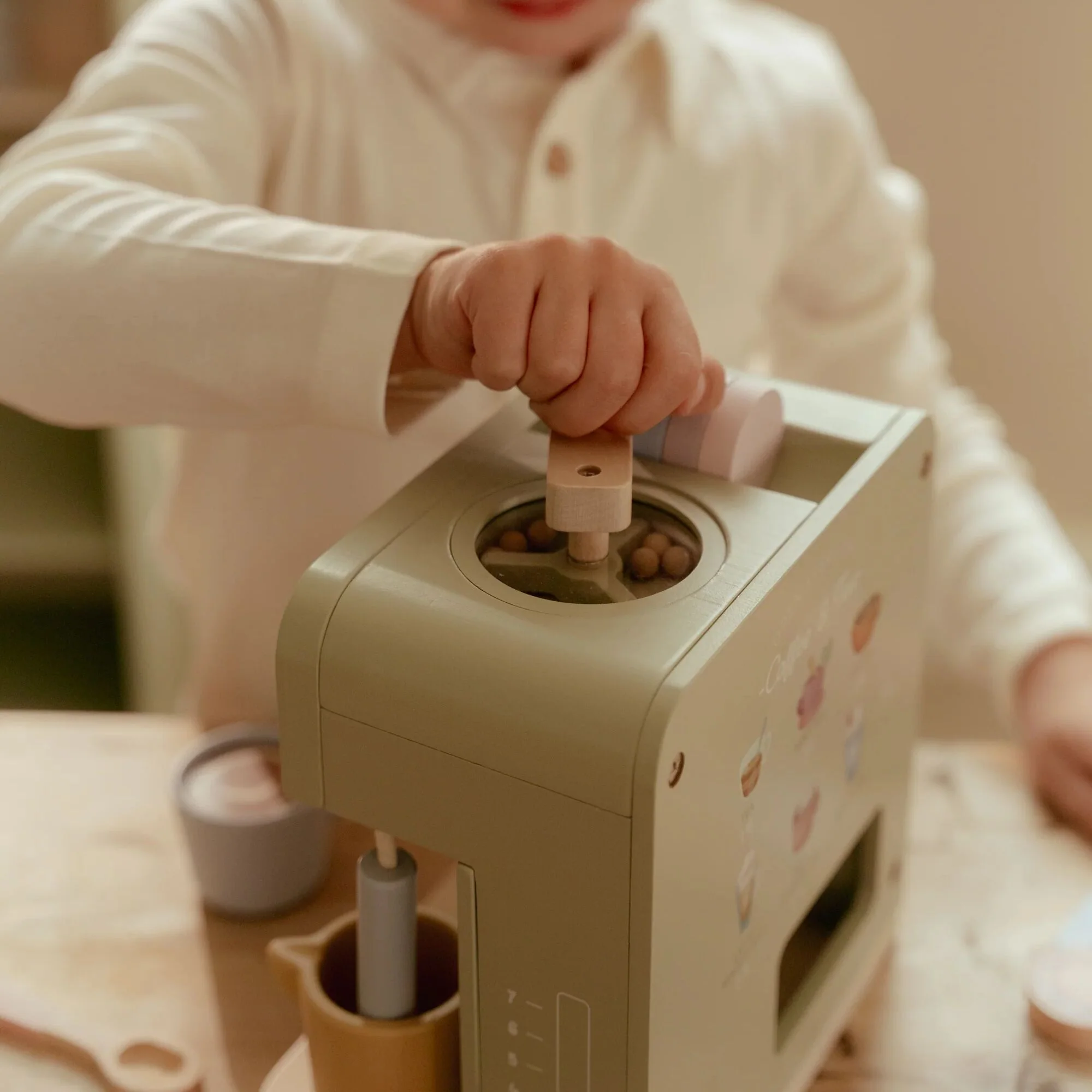 Wooden Coffee Machine - Image 3