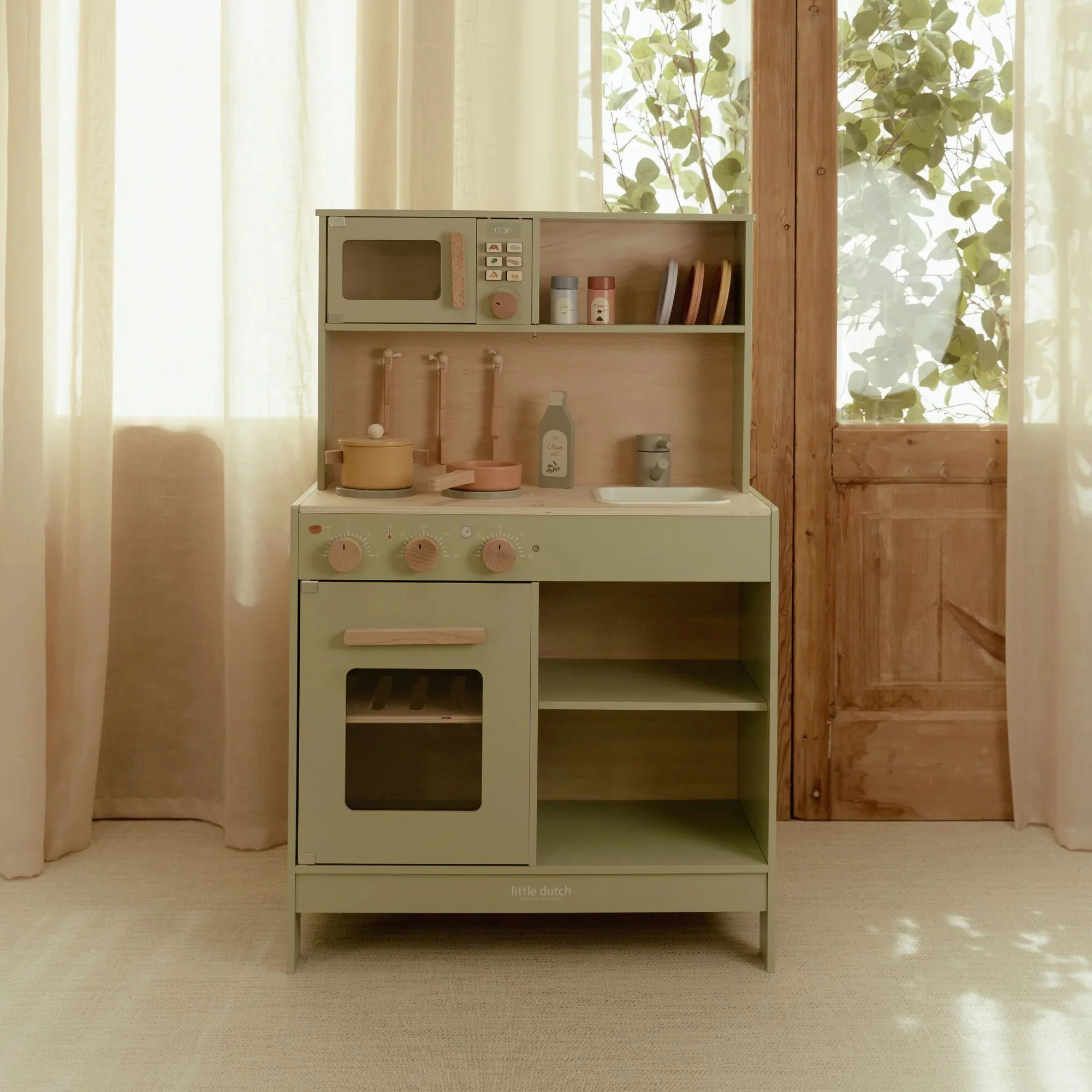 Wooden Play Kitchen - Image 5
