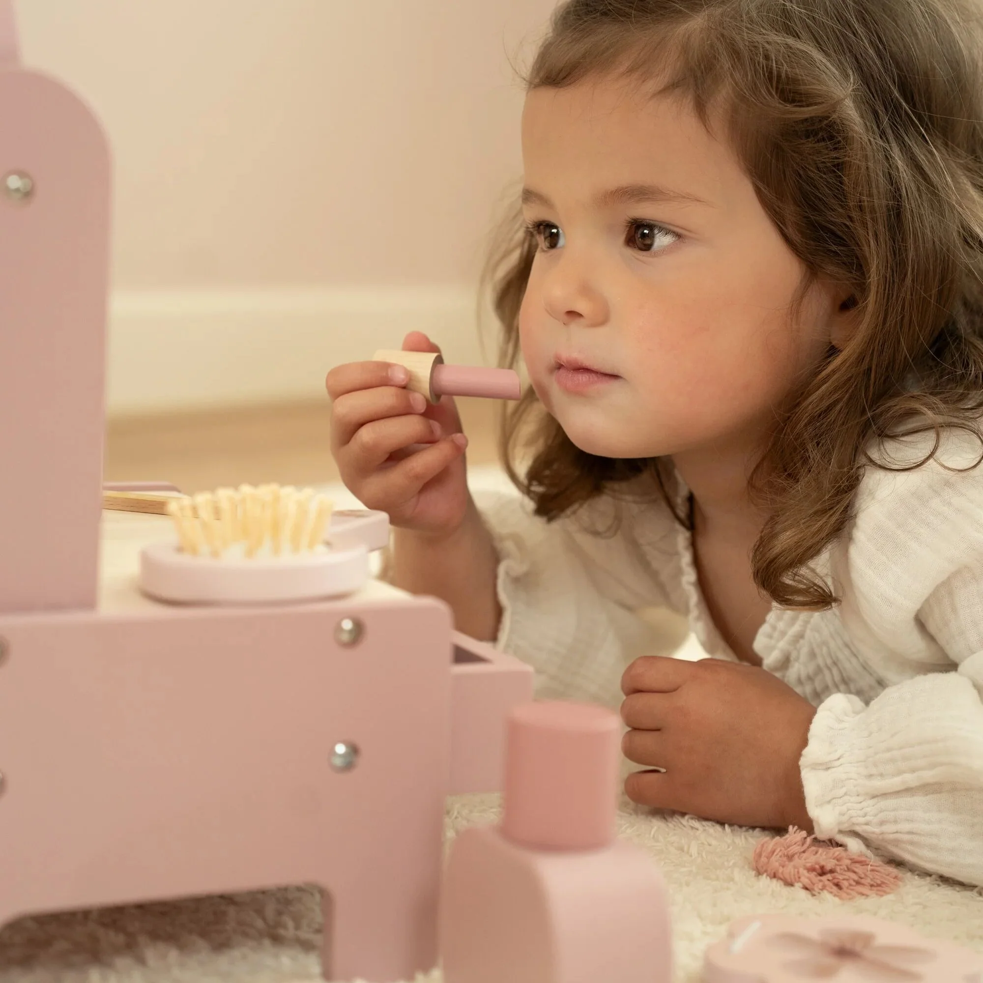 Little Dressing Table with Mirror - Image 7