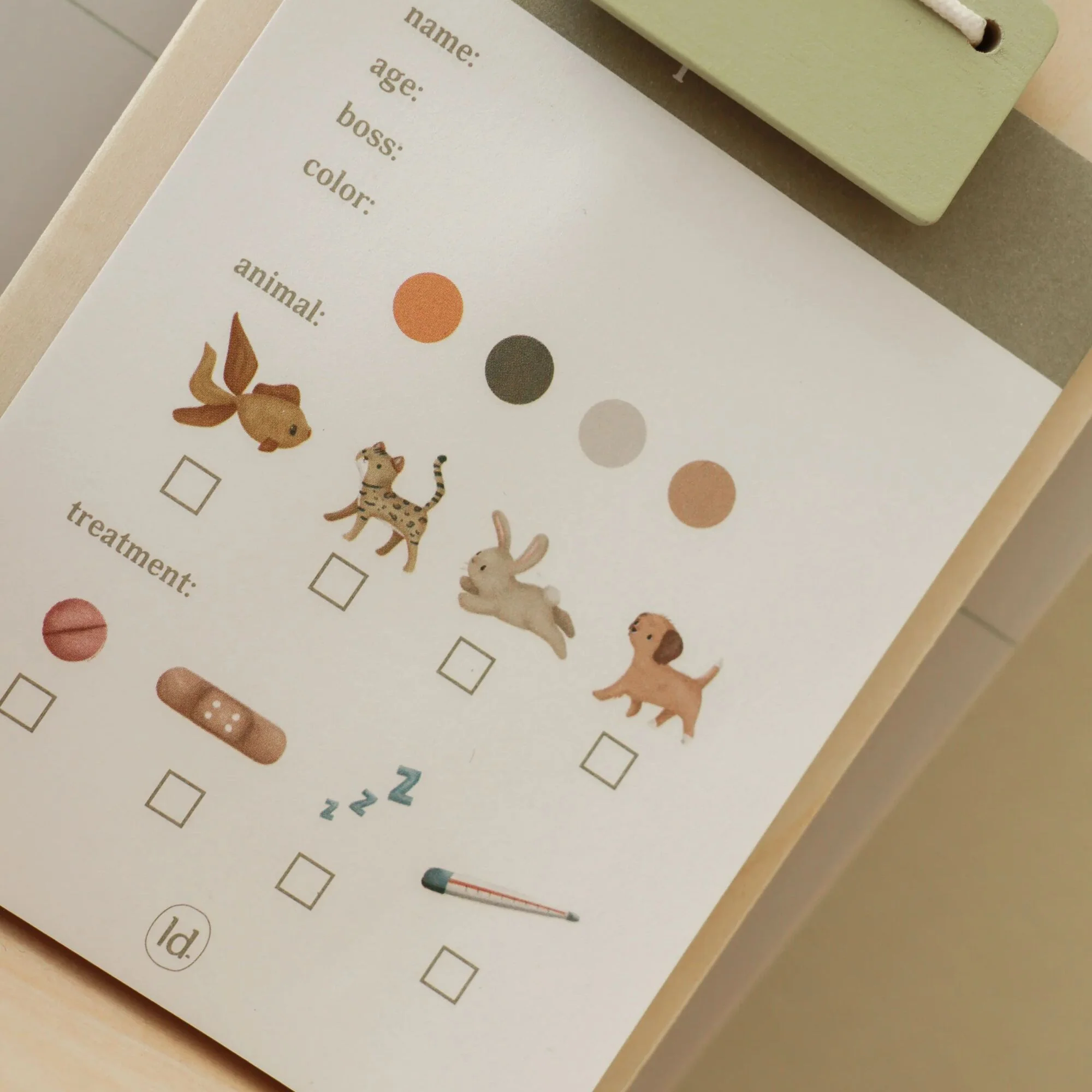 Wooden Play Veterinary Set - Image 12