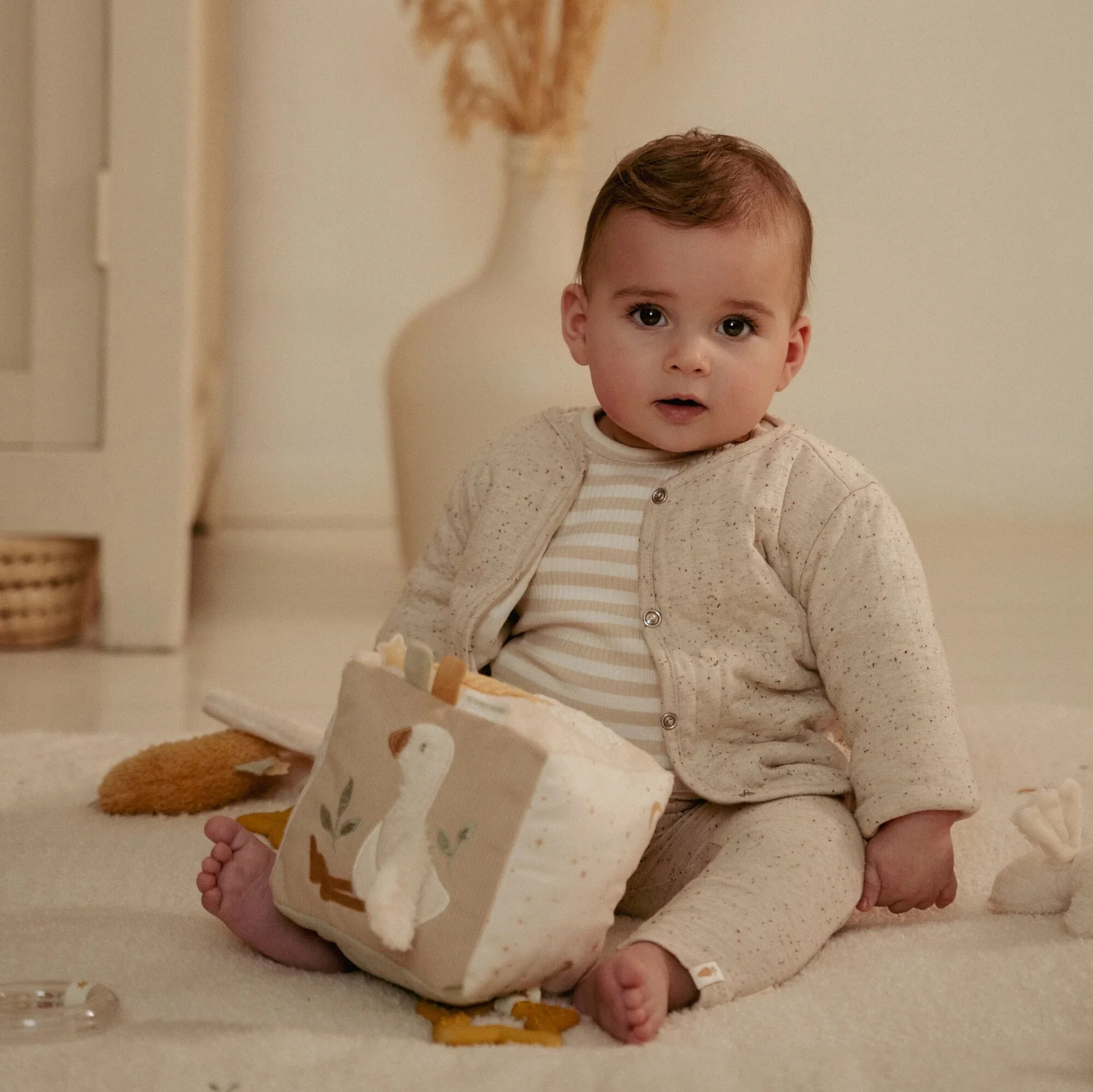 Soft Goose Activity Cube - Image 6