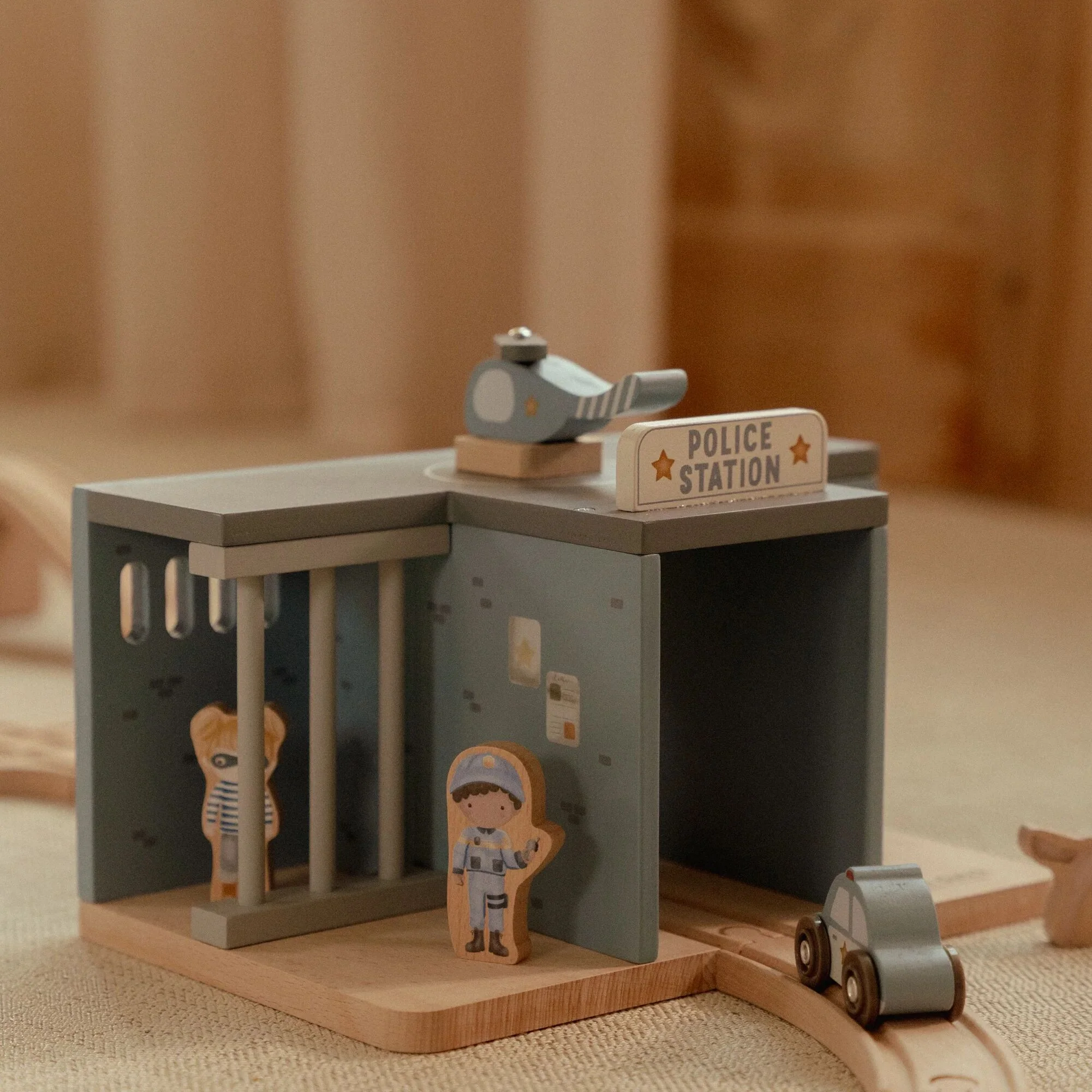 Wooden Police Station - Image 5