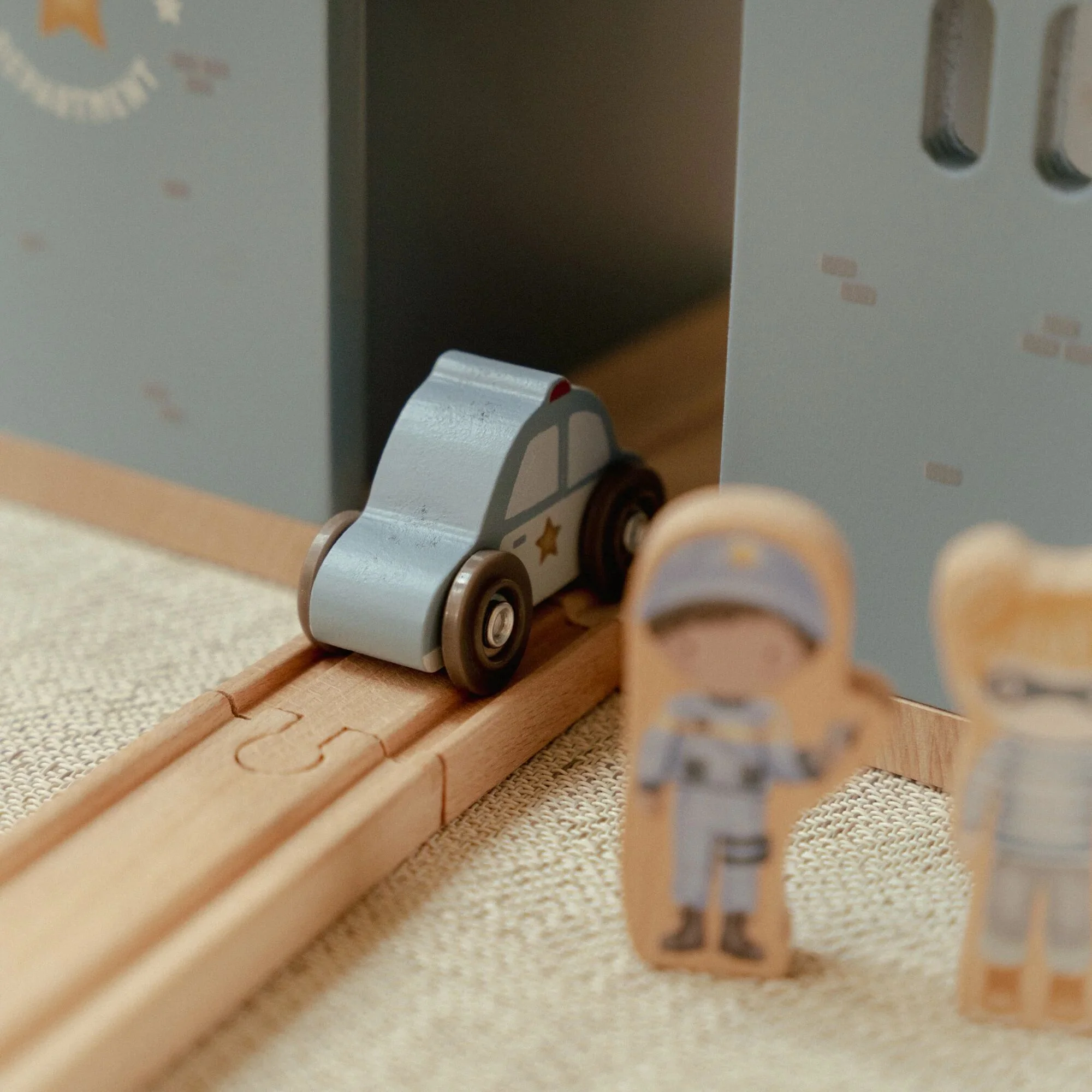 Wooden Police Station - Image 9