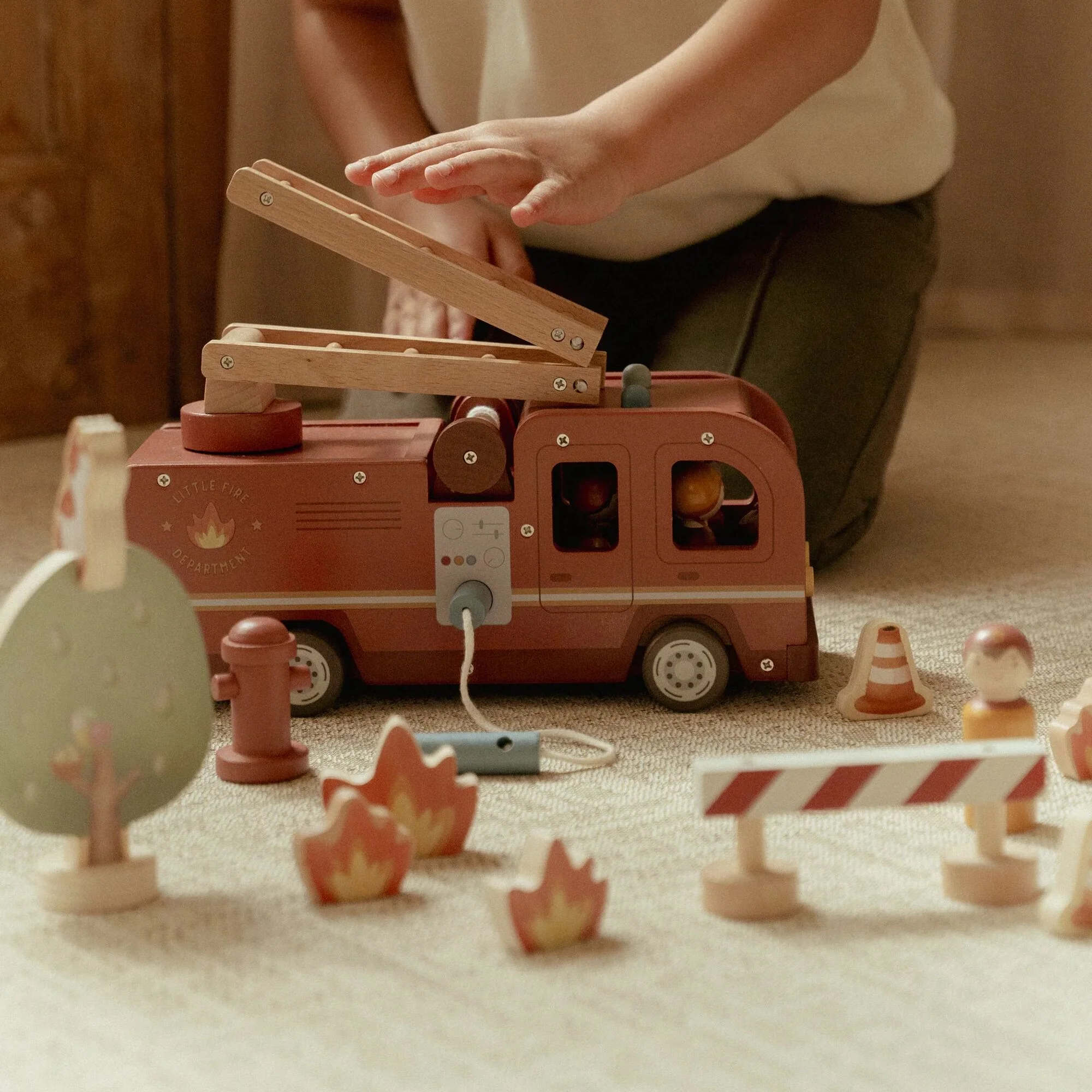 Wooden Fire Truck Set - Image 4