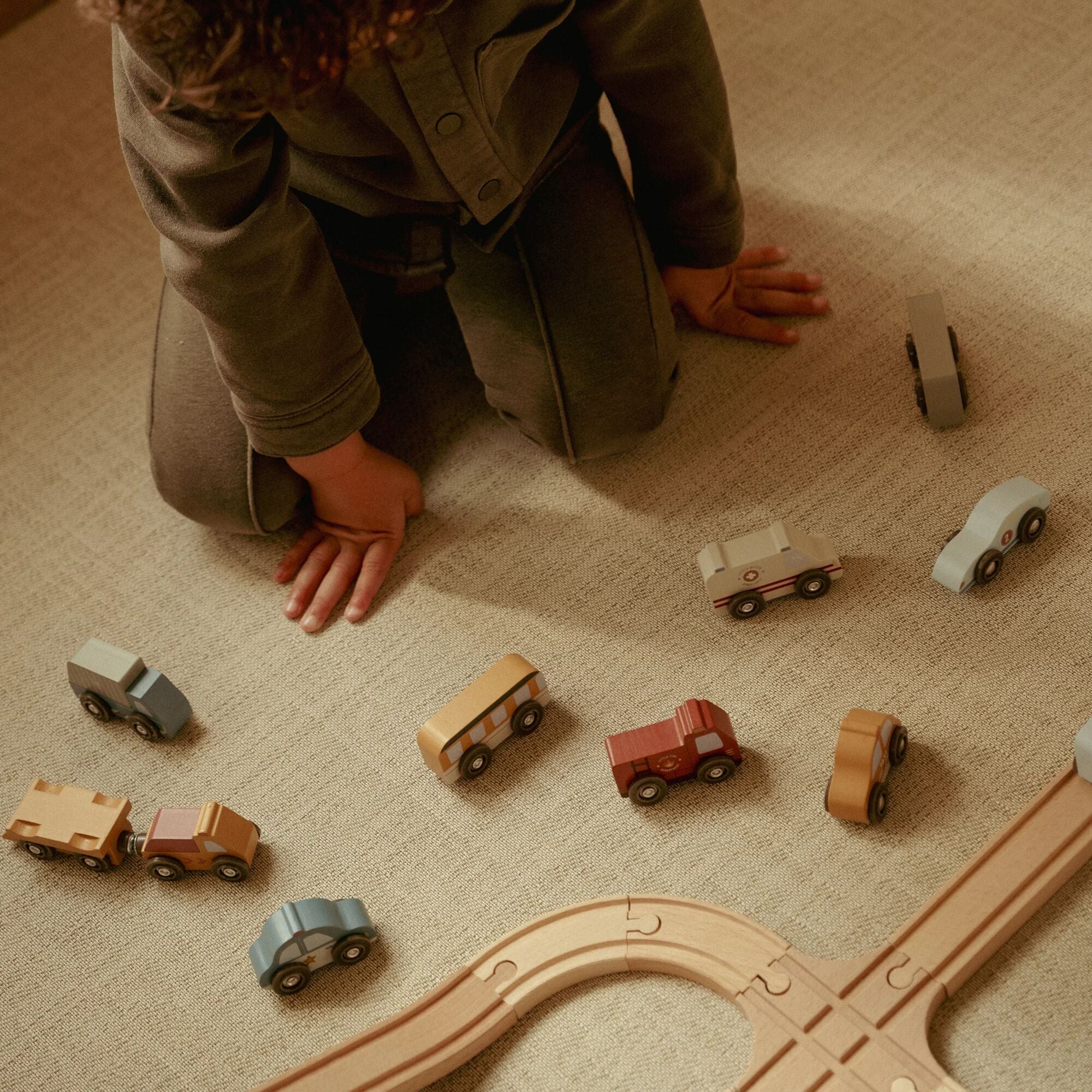 Wooden Vehicle Set - Image 2